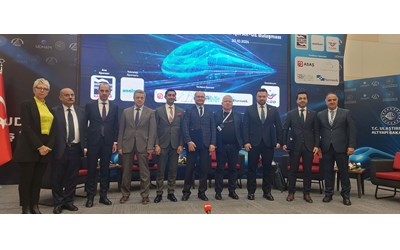 HTK Başkanı Mustafa Yaman, ARUS İş Birliği Zirvesi'nde Panelist Olarak Yer Aldı