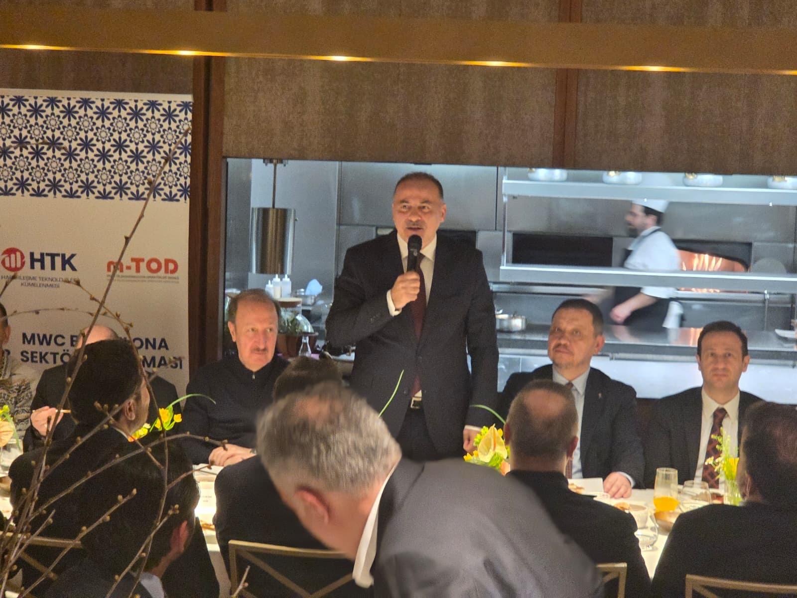 HTK MWC Barcelona 3. Sektör Buluşması Yemeğini bu sene m-Tod iş birliği ile gerçekleştirdik.