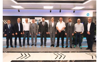 Mayıs Ayı Yönetim Kurulu Toplantısı ULAK HABERLEŞME A.Ş.'de Gerçekleşti