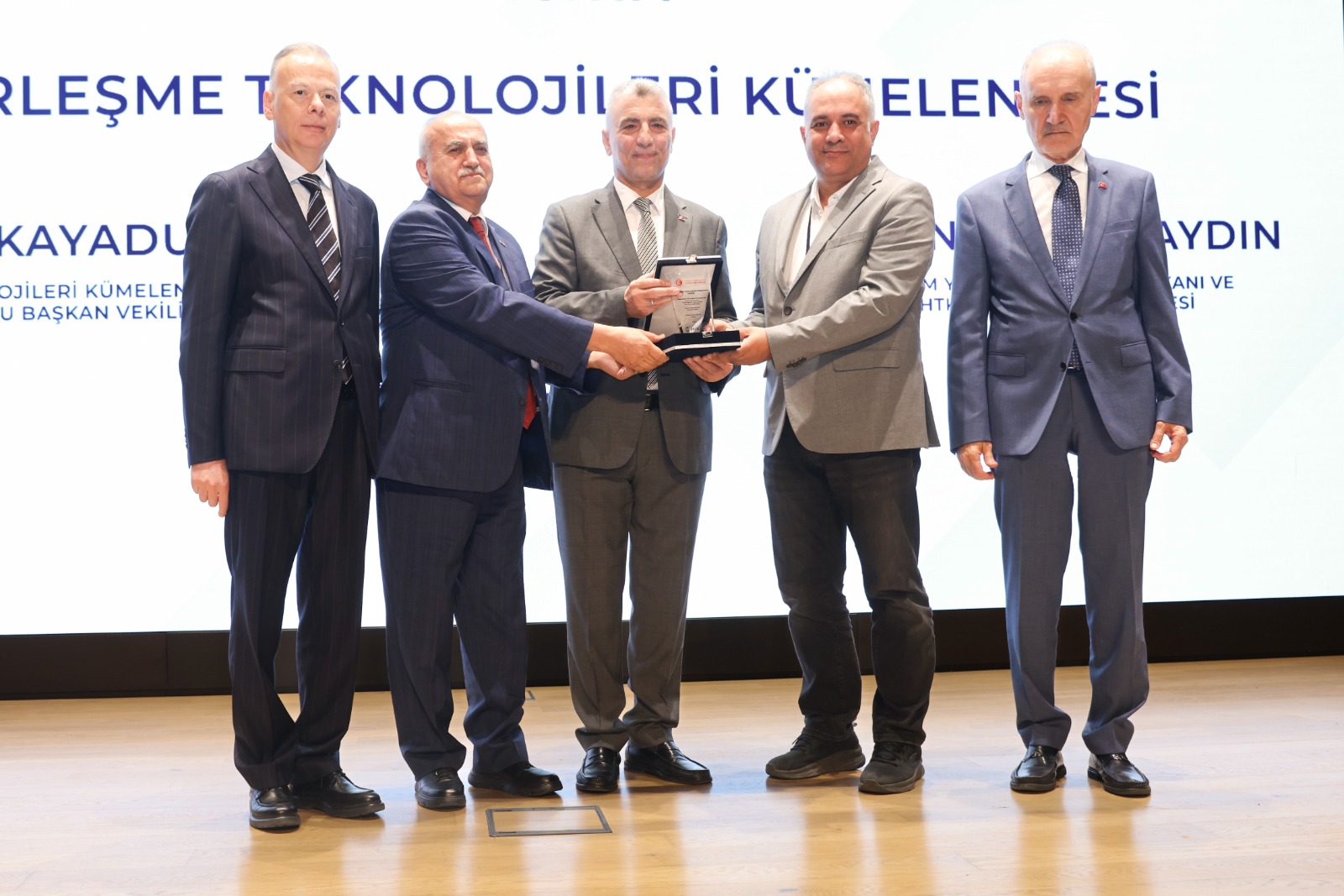 HTK' ya ÖDÜL