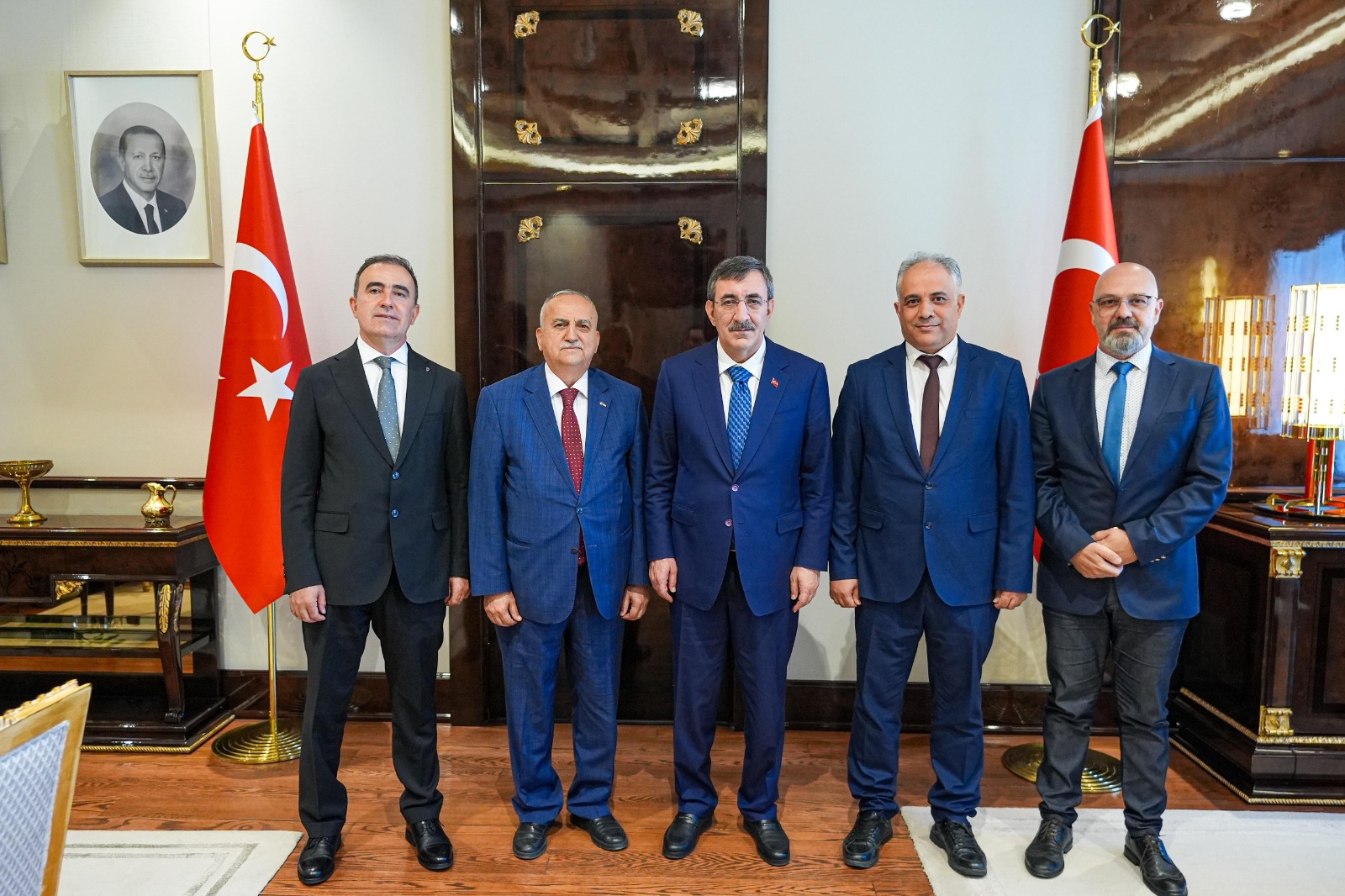 Cumhurbaşkanı Yardımcısı Sayın Cevdet Yılmaz ' a Ziyaret