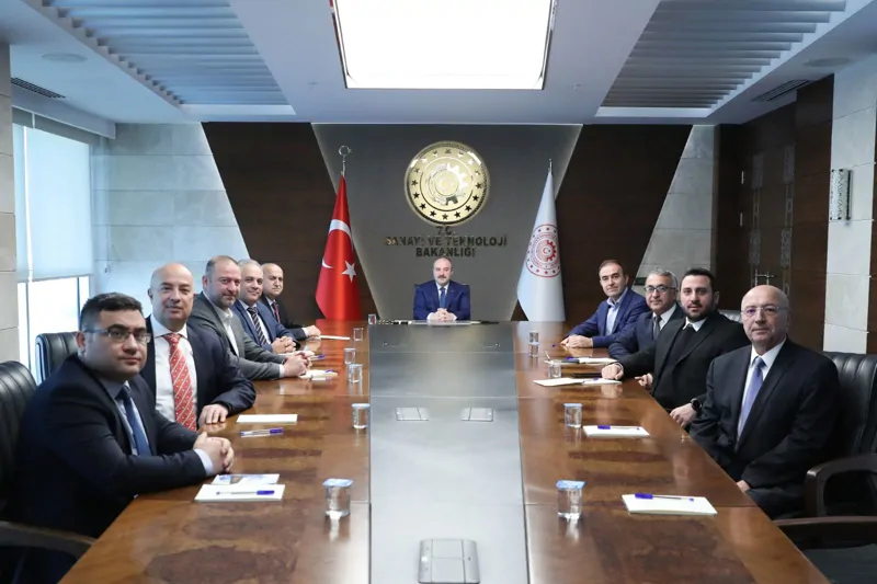 HTK' nın Sanayi Bakanı Ziyareti