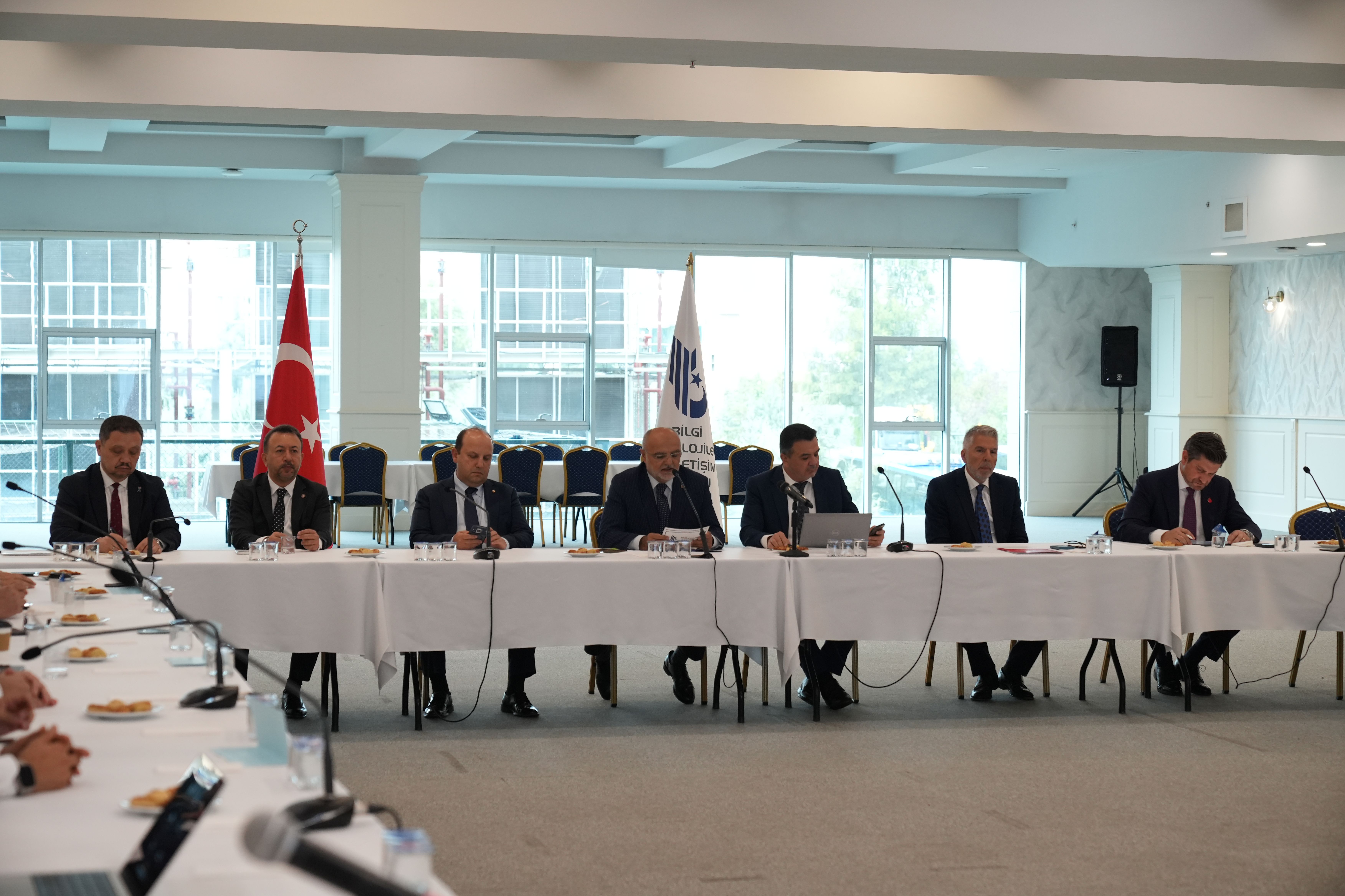 5G'de milli ürün için operatörler HTK ile koordinasyon içinde çalışacak!