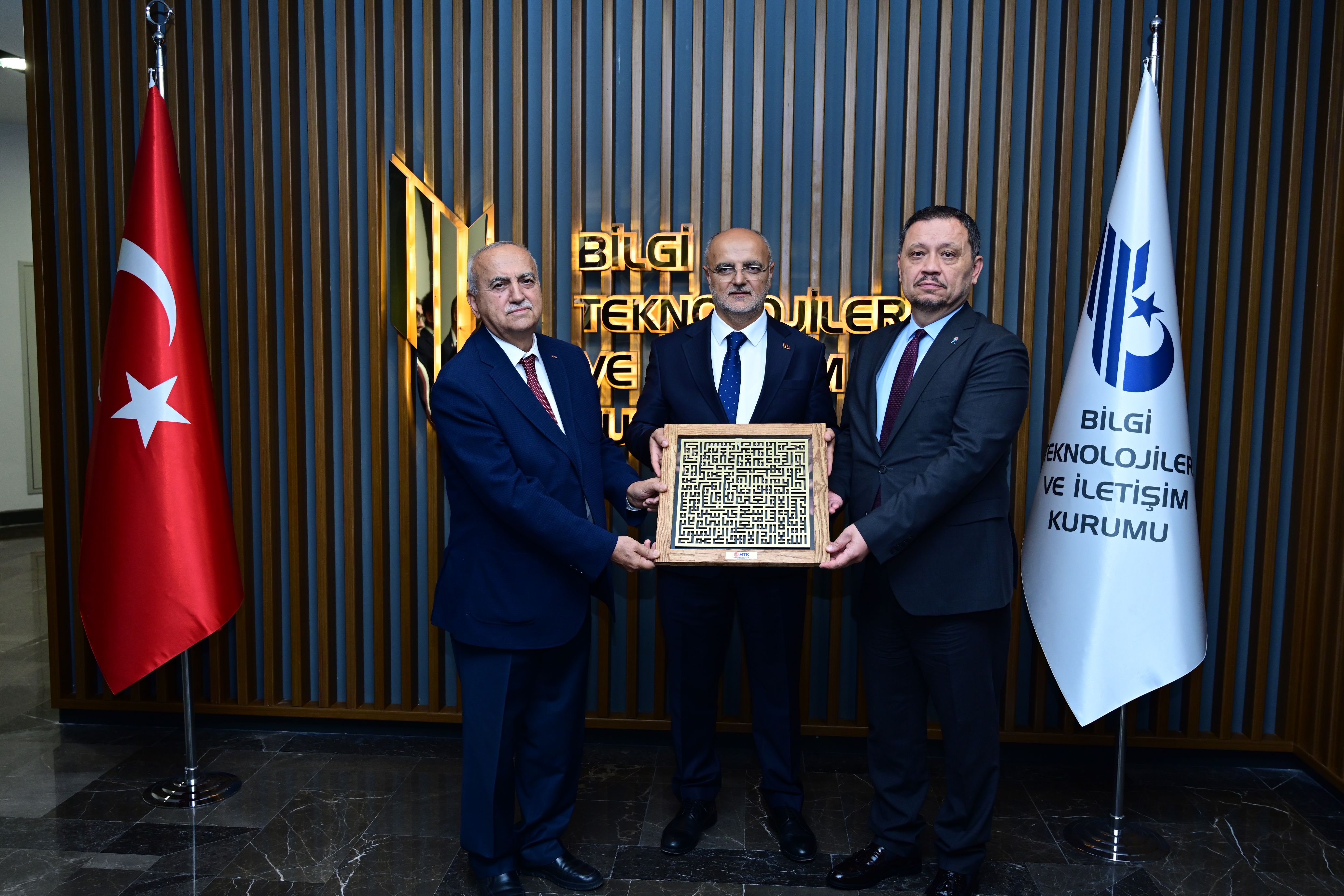 HTK Yönetim Kurulu olarak BTK Başkanı Mehmet Koçyiğit’e Hayırlı Olsun Ziyaretinde Bulunduk!