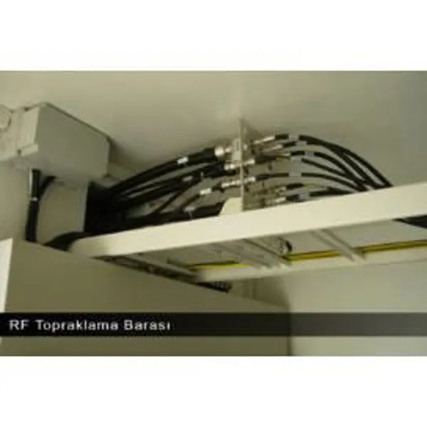 RF Grounding Busbar